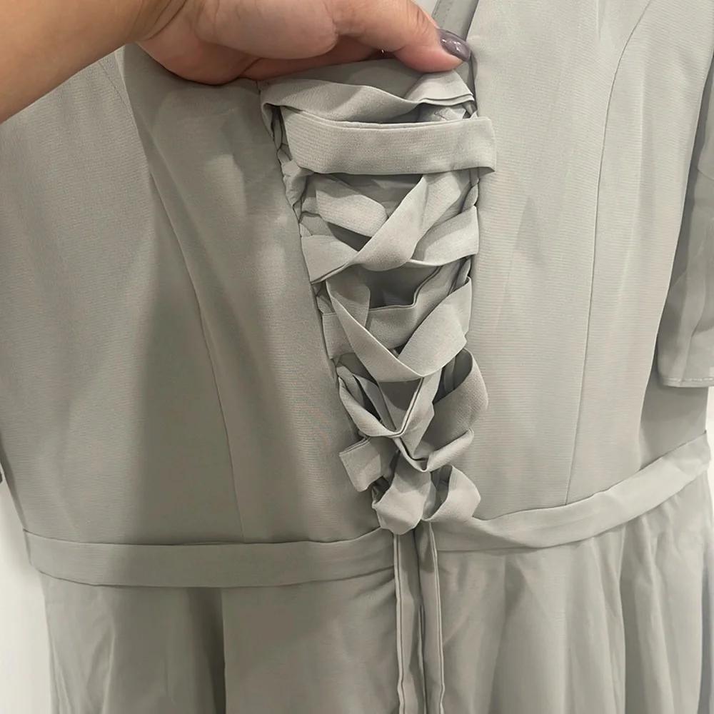Dress - Picture 4 of 4